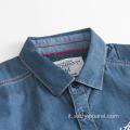 Giacca camicia di jeans blu ricamata da uomo antirughe